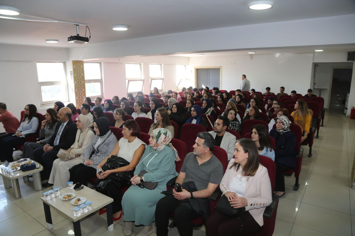 İvrindi’de Kanserde Erken Tanı Etkinliği Düzenlendi! 44f2f581 02f2 483c 9816 ff6ad24b56b7 - Marmara Bölge Gazetesi