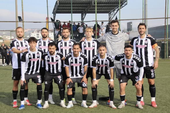 Burhaniye Belediyespor, deplasmanda Bandırma 17 Eylül Spor Kulübü’nü 10-0 gibi