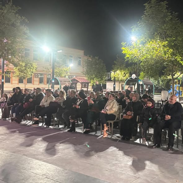 Bigadiç Kitap Günleri kapsamında düzenlenen “Cumhuriyet Şiirleri ve Cumhuriyet Şarkıları”