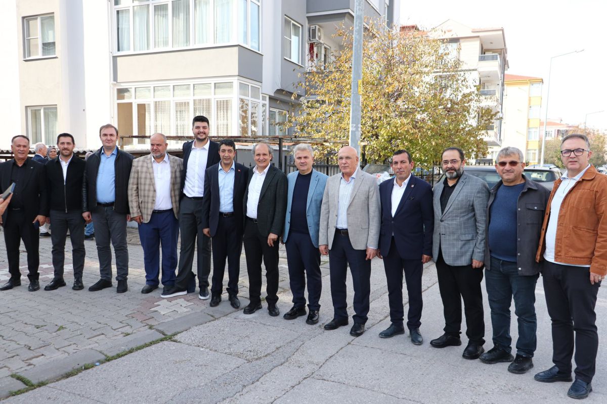 Avukat Mustafa Kerem Erzi’nin Hukuk Ofisi Açıldı 573065800 1258402406094190 8932819936683864732 n - Marmara Bölge Gazetesi