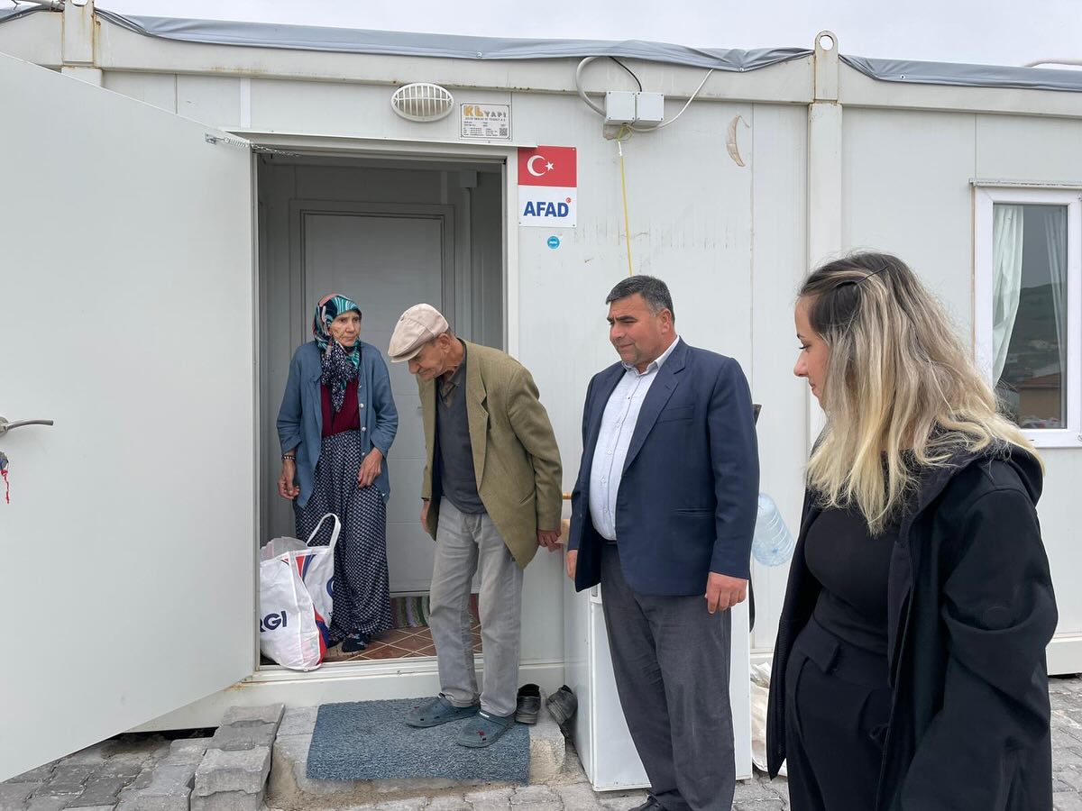 Sındırgı’da Büyük Dayanışma! 573466463 18375824290149843 3006104404115020145 n - Marmara Bölge Gazetesi