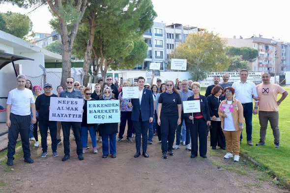 Burhaniye’de Anlamlı Etkinlik! 575145661 1294310299402002 5303895251313094769 n - Marmara Bölge Gazetesi