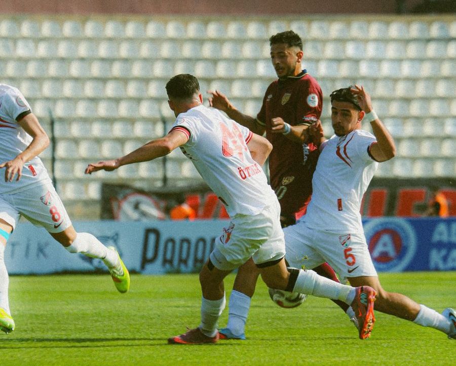 Trendyol 1. Lig’de Bandırmaspor’dan Kritik Galibiyet! 575901526 18303600850268377 640958464715478546 n e1762606220749 - Marmara Bölge Gazetesi