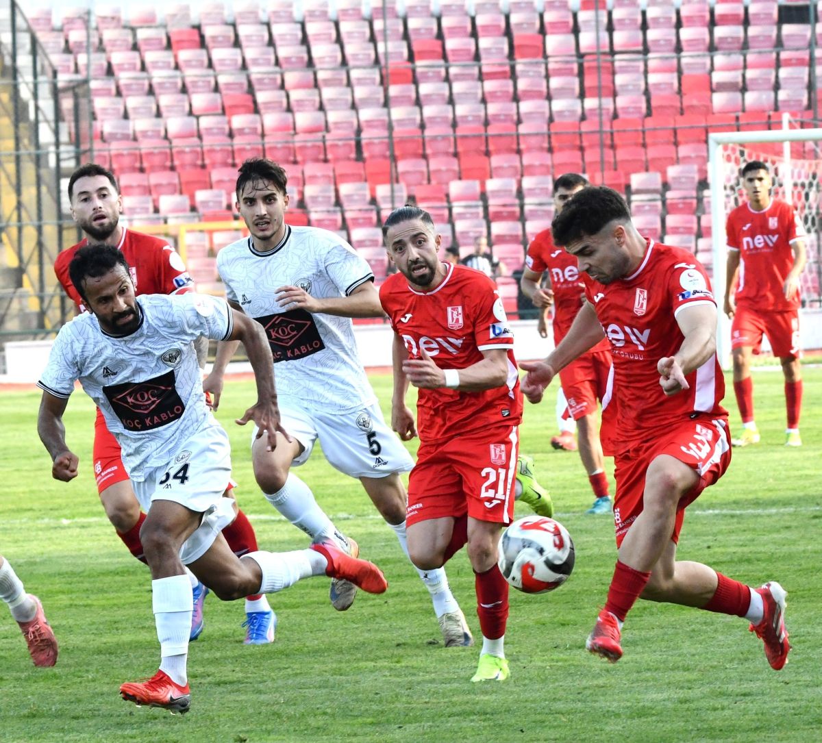 Balıkesirspor Nazillispor’u 3-0 Mağlup Etti 576447281 1389753999826333 7144287773937034182 n - Marmara Bölge Gazetesi