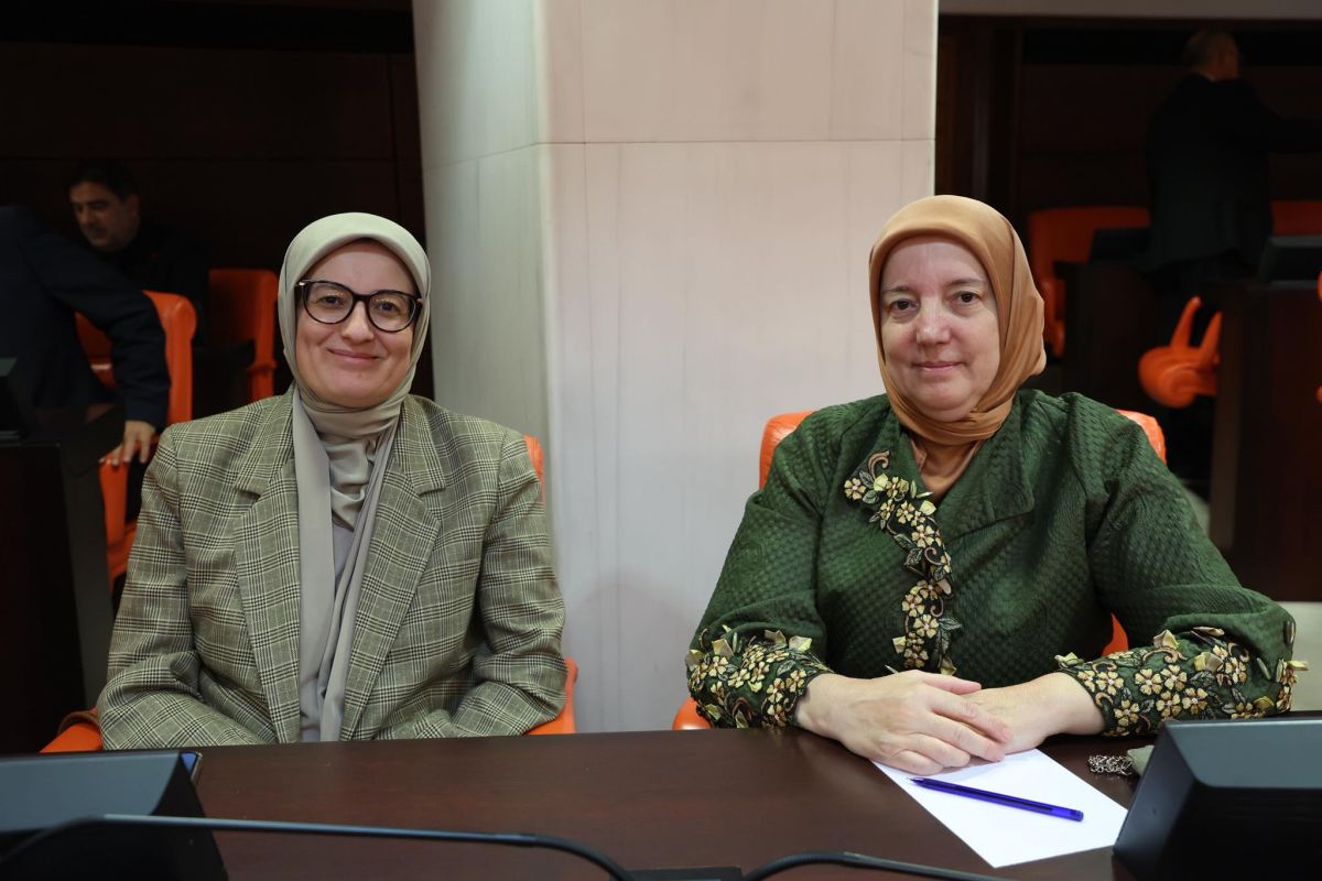 Sındırgı Esnafına Kredi Müjdesi 577400934 10161155723016895 6714408170600814156 n - Marmara Bölge Gazetesi