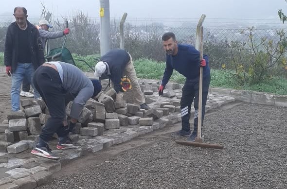 Bigadiç Belediyesi, sanayi bölgesinde zemin düzenleme ve parke taşı döşeme