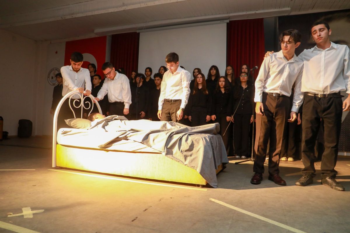 Türkiye Cumhuriyeti’nin kurucusu, Büyük Önder Gazi Mustafa Kemal Atatürk, vefatının