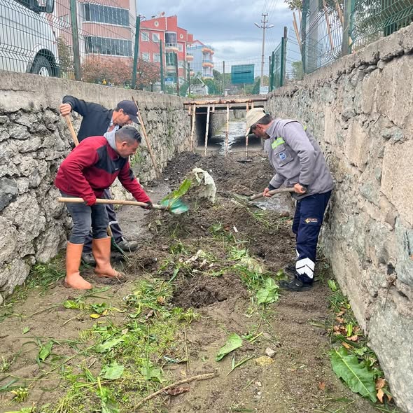 Bigadiç Belediyesi, çevre sağlığını korumak, su taşkınlarının önüne geçmek ve