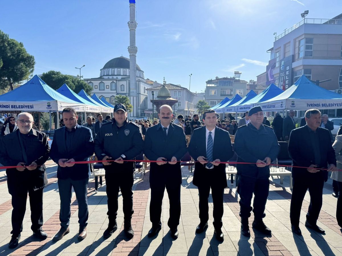 İvrindi Kitap Günleri Açıldı! 583928495 122202825878335762 4737978157033847514 n - Marmara Bölge Gazetesi