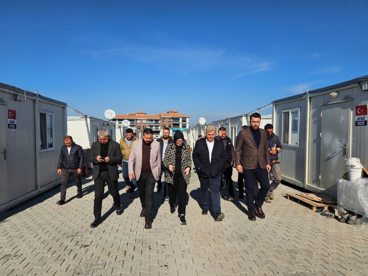 AK Parti Genel Başkan Yardımcısı ve Balıkesir Milletvekili Belgin Uygur,