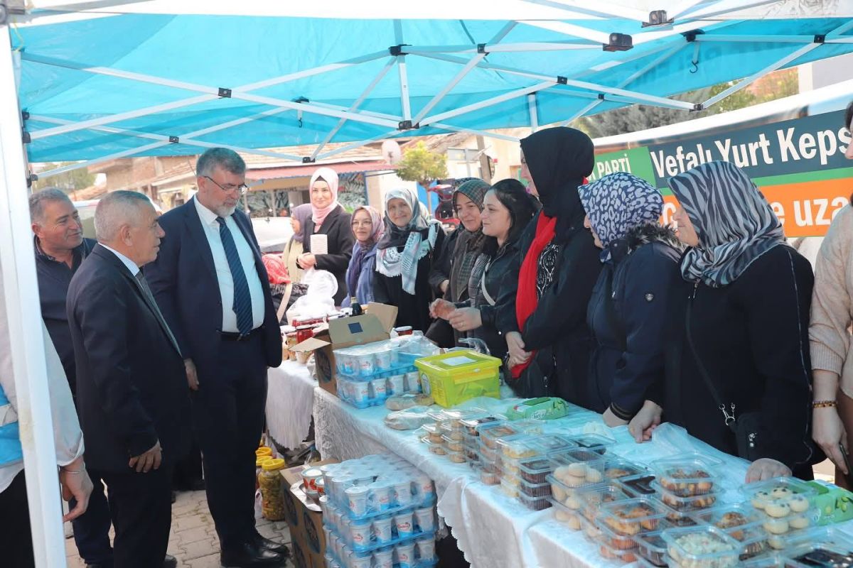 Kepsut Belediyesi’nden Gazze’ye Destek Kermesi 585708280 1162765656056430 9171254402842836794 n - Marmara Bölge Gazetesi