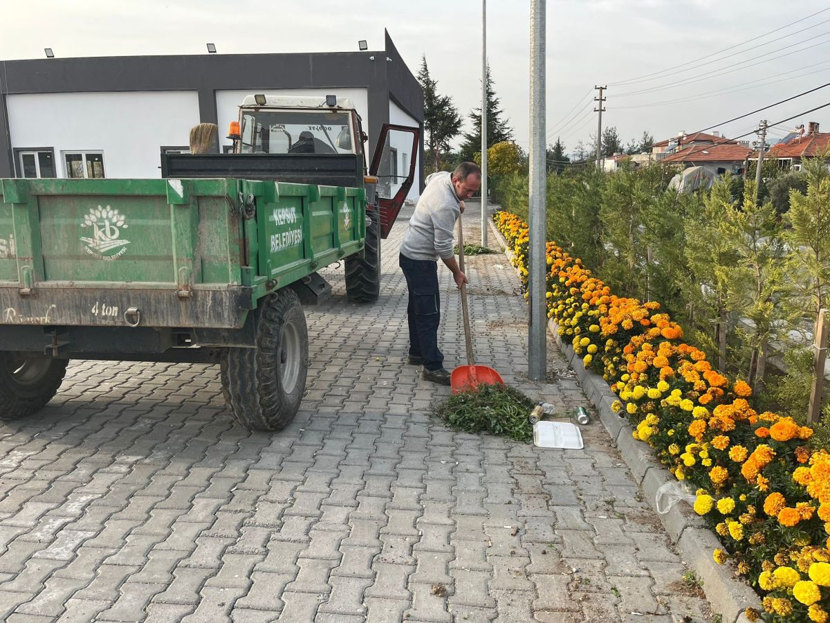 Kepsut Yenileniyor: Her Mahallede Yoğun Çalışma! 586443010 1164551329211196 8934505051280873000 n - Marmara Bölge Gazetesi