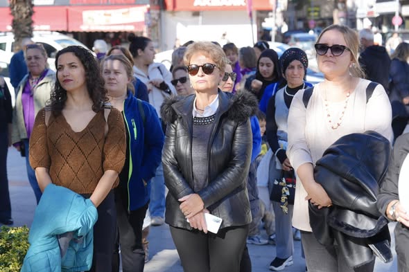 Burhaniye’de Güçlü Farkındalık Mesajı 587210183 1311256554374043 1620959410715708305 n - Marmara Bölge Gazetesi