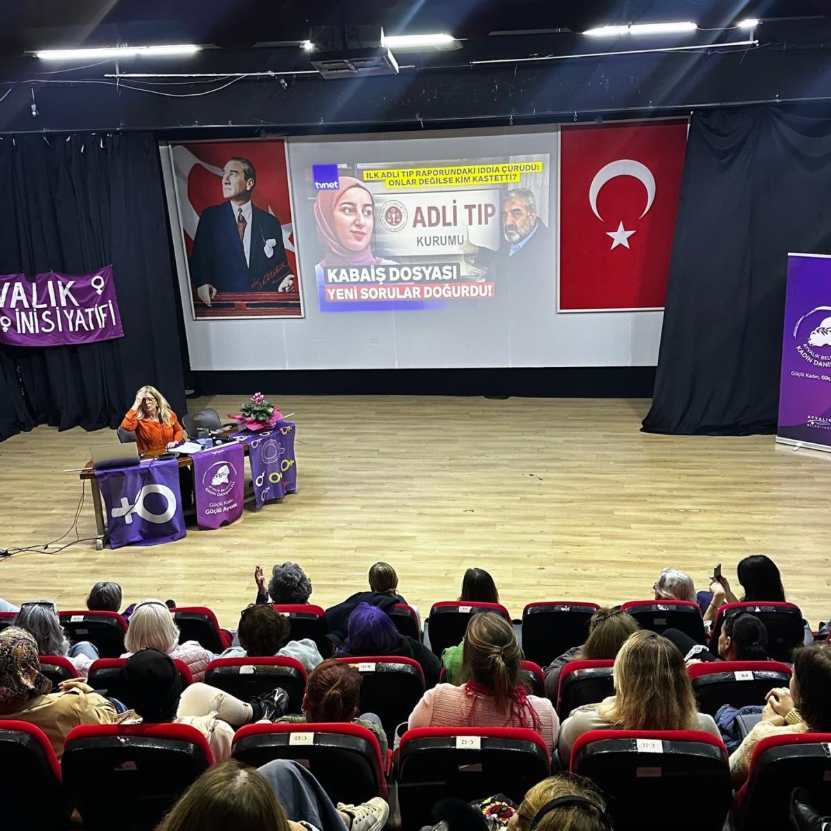 Ayvalık’ta Kadına Şiddete Karşı Büyük Dayanışma! 587292696 18514715584064151 2134974355423167534 n - Marmara Bölge Gazetesi