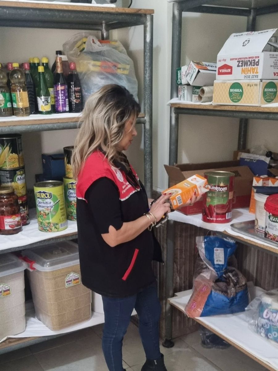 Edremit’te Market ve Restoranlarda Gıda Krizi! 587621643 18071757602524508 1495832458501437461 n - Marmara Bölge Gazetesi