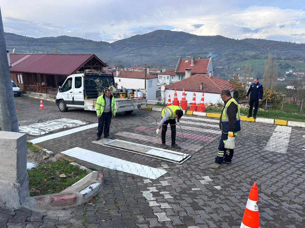 Balya Belediyesi, kırsal mahallelerden ilçe merkezine kadar geniş kapsamlı çalışmalarla