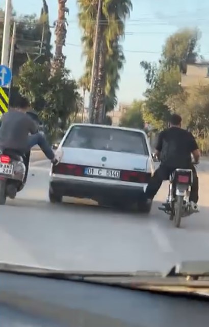 Motosikletliler Tofaş’ı Ayaklarıyla İtti! AW570834 01 - Marmara Bölge Gazetesi