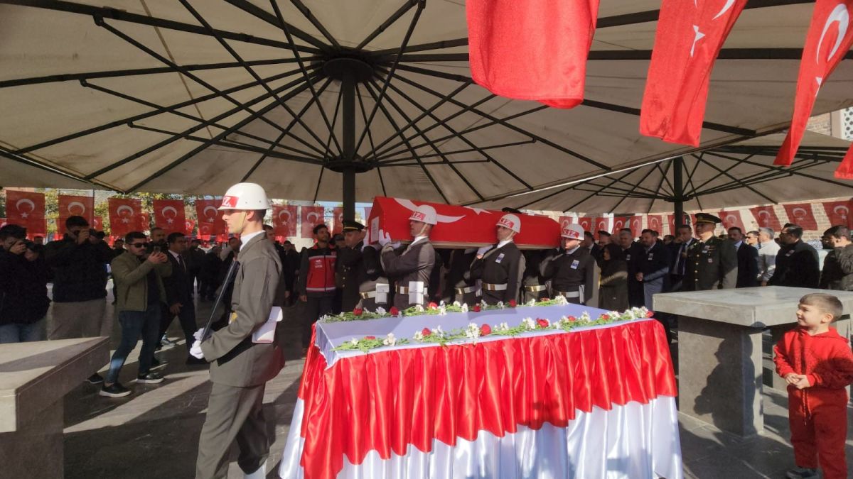 AW579436 12 - Marmara Bölge Gazetesi