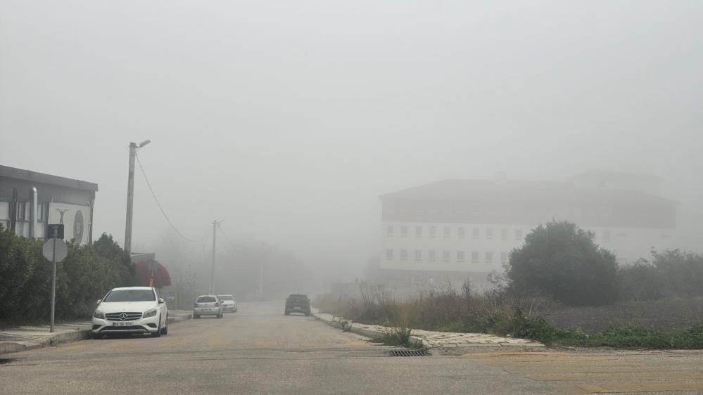 Bandırma’ya Yoğun Sis Damga Vurdu AW579868 05 - Marmara Bölge Gazetesi