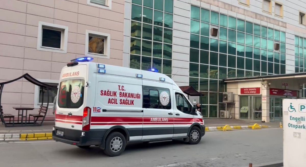 Okul Kantininde Satılan Tarihi Geçmiş Profiterol Öğrencileri Hastanelik Etti! AW586217 04 - Marmara Bölge Gazetesi