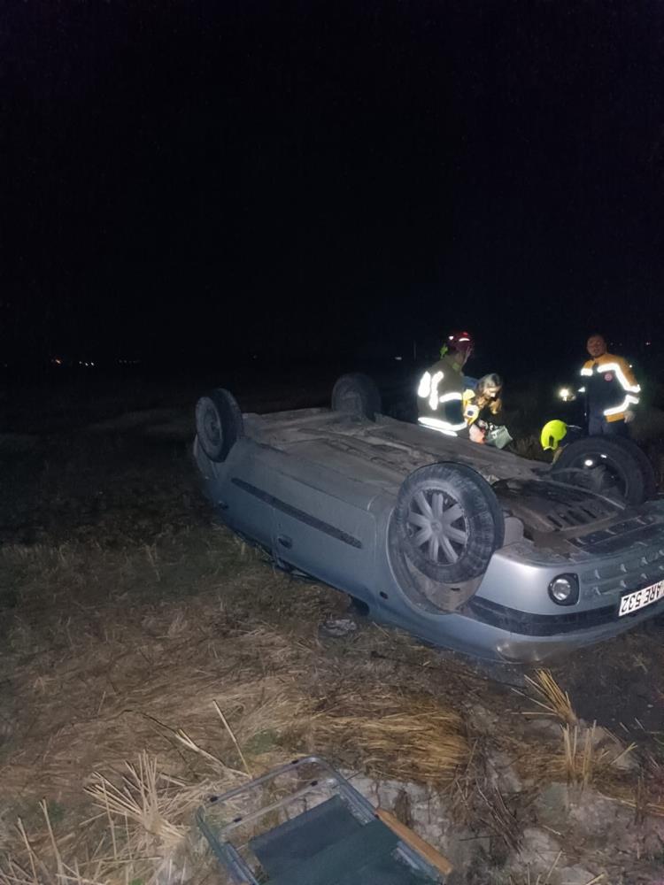 Gönen’de Araç Yoldan Çıkarak Savruldu! AW588578 03 - Marmara Bölge Gazetesi