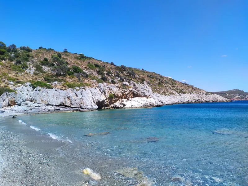 Ege’de Akvaryumdan Farksız Bir Koy! Giynap Koyu Kamp Alani 5.jpg - Marmara Bölge Gazetesi