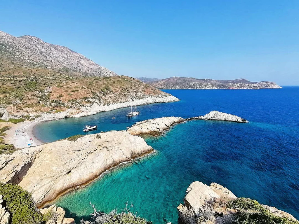 Ege’de Akvaryumdan Farksız Bir Koy! IMG C774FD7FDAD9 - Marmara Bölge Gazetesi