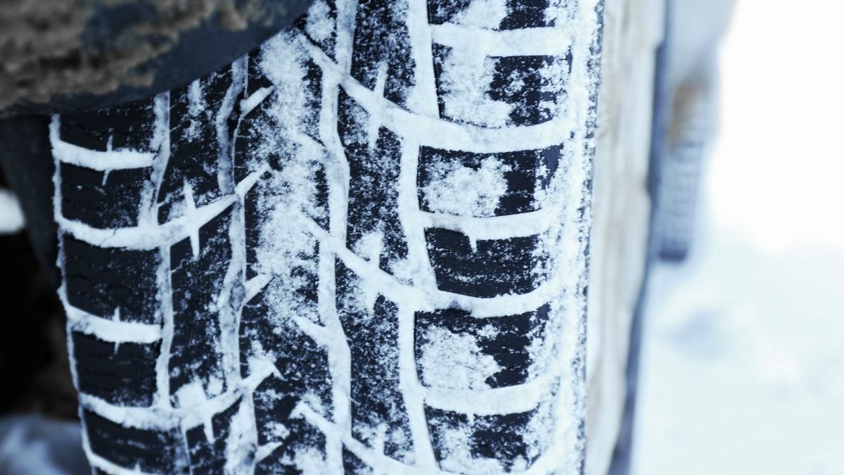 Kış Lastiği Takmama Cezası Ne Kadar? Zorunluluk Başladı mı, Hangi Araçlarda Geçerli? KIS LASTIGI 2 - Marmara Bölge Gazetesi