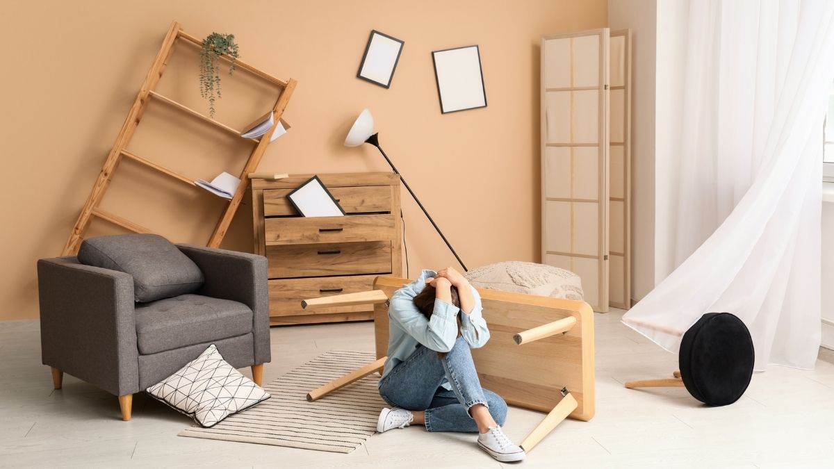 Türkiye’nin deprem kuşağında yer alması, evlerde alınacak önlemleri hayati hale