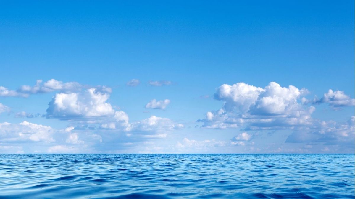 Ege’nin dingin sularında kalabalıktan uzak bir günlük kaçamak arayanların yeni