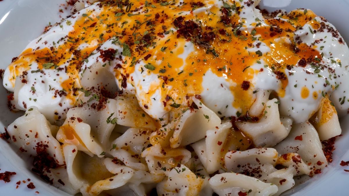 Türk mutfağının dünyaya açılan lezzet kapılarından biri olan Kayseri mantısı,