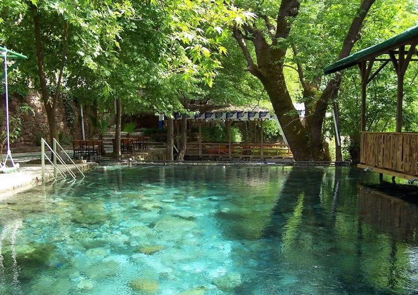 Ege'nin yakıcı yaz sıcağından kaçmak isteyenler için Muğla’nın Köyceğiz ilçesinde