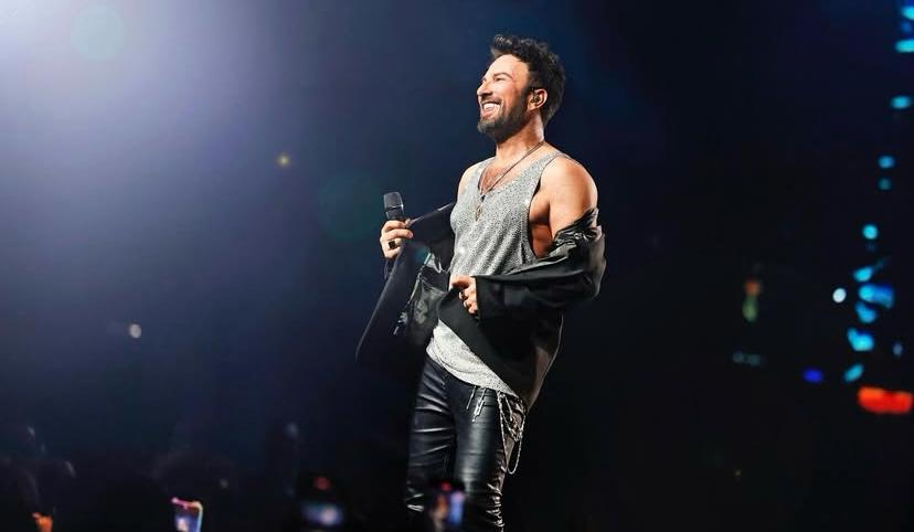 Ocak ayında İstanbul’da Volkswagen Arena’da sahneye çıkacak olan Megastar Tarkan’ın