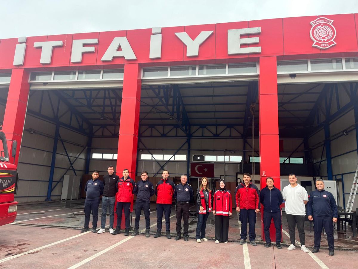 Balıkesir İtfaiyesine Psikolojik Destek! balikesir buyuksehir belediyesinden itfaiyecilere psikolojik destek 4 - Marmara Bölge Gazetesi