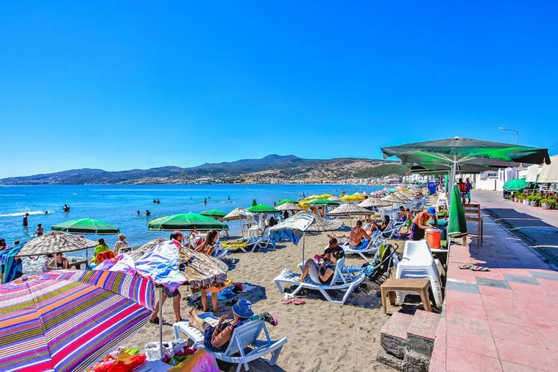 candarlihalkplaji.jpeg - Marmara Bölge Gazetesi