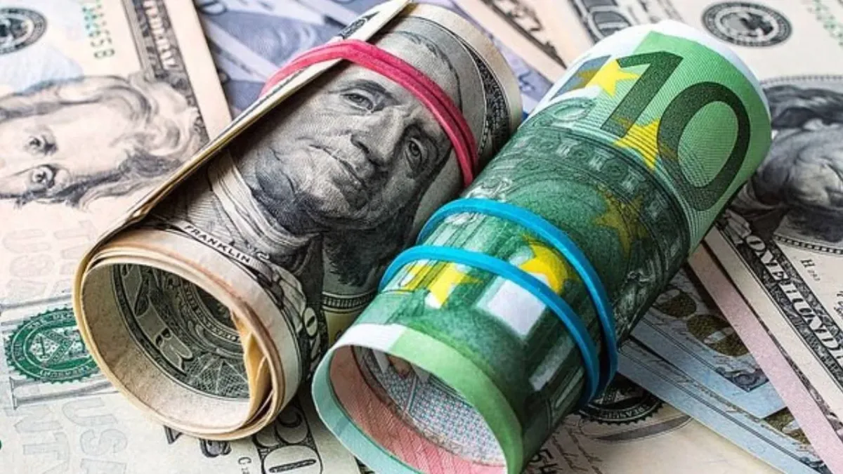 Dolar/TL haftanın ilk gününe yükselişle başladı. Euro ve sterlin kurları
