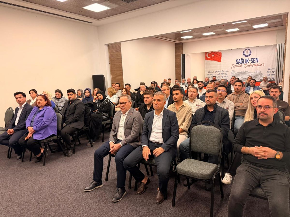 Sağlık-Sen Çalışanlarının Talepleri ve Beklentileri Genel Başkan'a İletildi! ed0ff26a 196b 4058 8591 18525a8eddae - Marmara Bölge Gazetesi