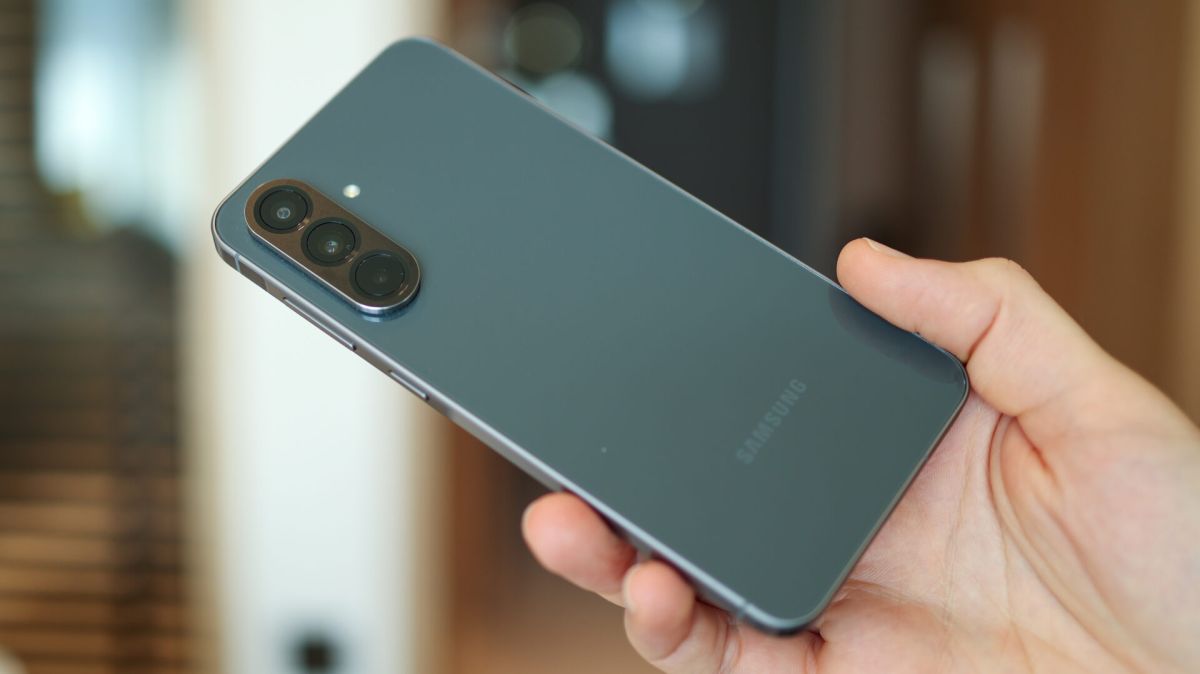 Galaxy A57 Exynos 1680 İşlemcili Yeni Seri Kullanıcılara Hız Ve Akıcılık Vad Ediyor galaxy a56 1 - Marmara Bölge Gazetesi