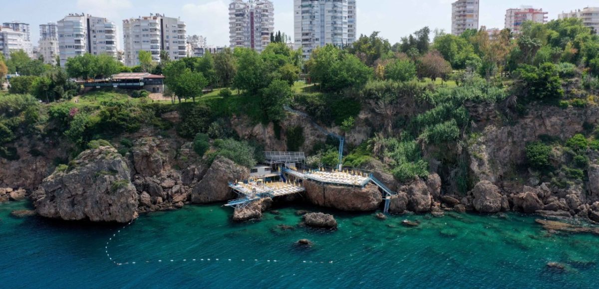 Kalabalıktan Uzak Huzurlu Plaj Arayanlara Yeni Adres inciralti plaji falezler 5zxf 1 - Marmara Bölge Gazetesi