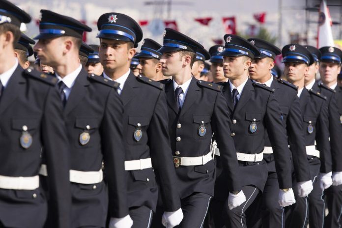 Bakan Yerlikaya Duyurdu: Polislerde Zorunlu İkinci Şark Görevi Kaldırılıyor polis akademisi 696x464 1 - Marmara Bölge Gazetesi