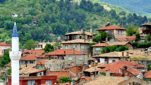 İzmirli Gençlerin Yeni Kaçış Noktası 26143734 tarihce - Marmara Bölge Gazetesi