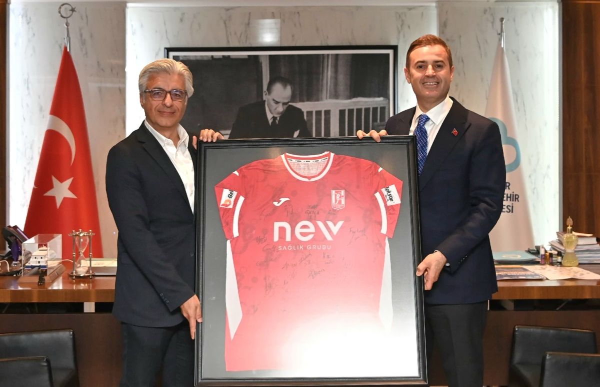 Ahmet Akın’dan Balıkesirspor’a Destek 577433964 1375170390631786 4516907245131044245 n - Marmara Bölge Gazetesi