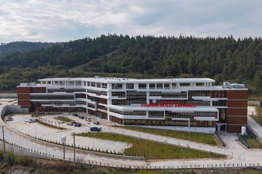 Yakın zamanda hizmete giren Susurluk Devlet Hastanesi’nde incelemelerde bulunan Balıkesir