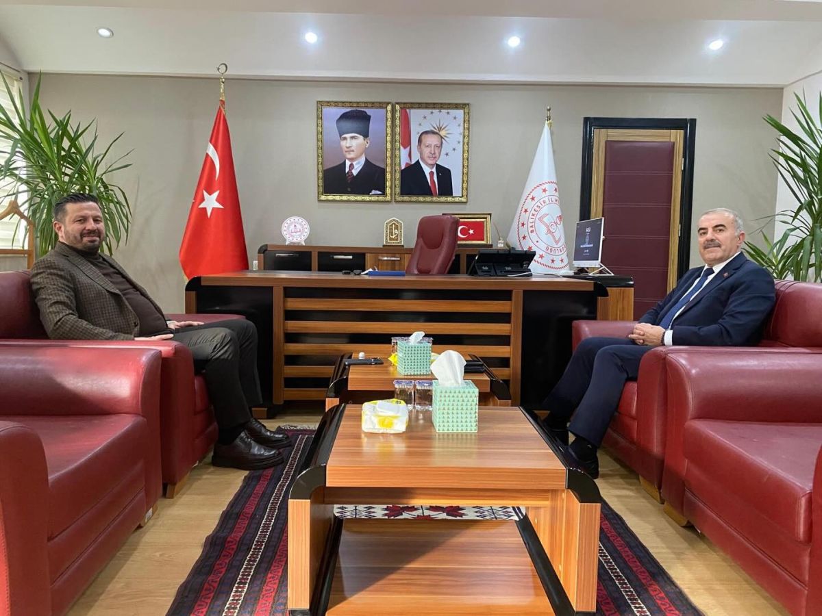 Balıkesir İl Millî Eğitim Müdürü Değişti! 587288626 18049676030677787 5212845907880847449 n - Marmara Bölge Gazetesi