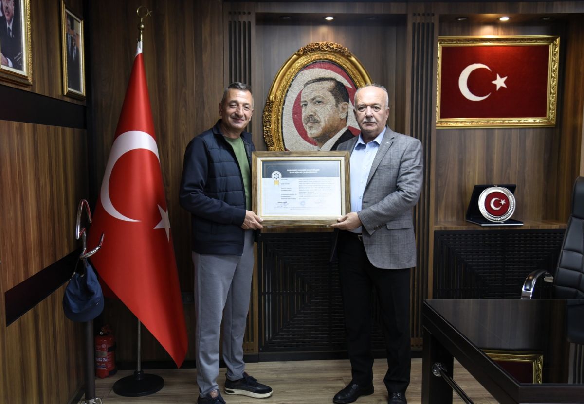 Dursunbey OSB’de 14. Fabrika Üretime Başladı! 591735298 1263540569145526 5415628729147261236 n - Marmara Bölge Gazetesi