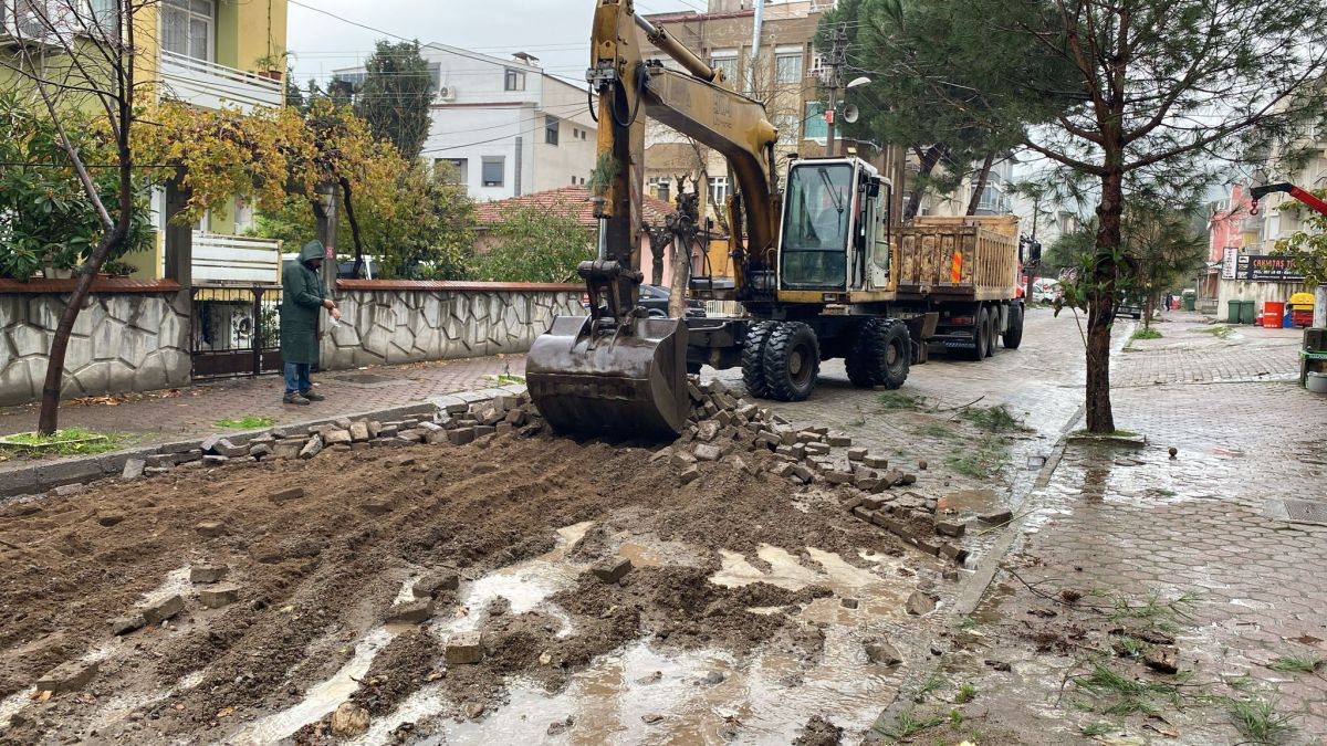 Bigadiç Belediyesi, Fethibey Mahallesi İnönü Caddesi’nde başlattığı sokak güzelleştirme çalışmalarını