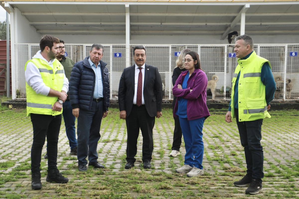 Burhaniye’de Sokak Hayvanı Bakımevi İncelendi! 594428614 1318437313655967 7529703829536710074 n - Marmara Bölge Gazetesi
