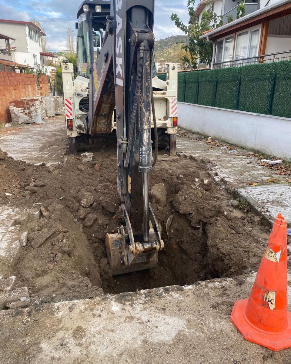 Adalar’da Su Baskını Krizi Çözüldü! 595607352 1236075045220837 4032244340312542881 n - Marmara Bölge Gazetesi