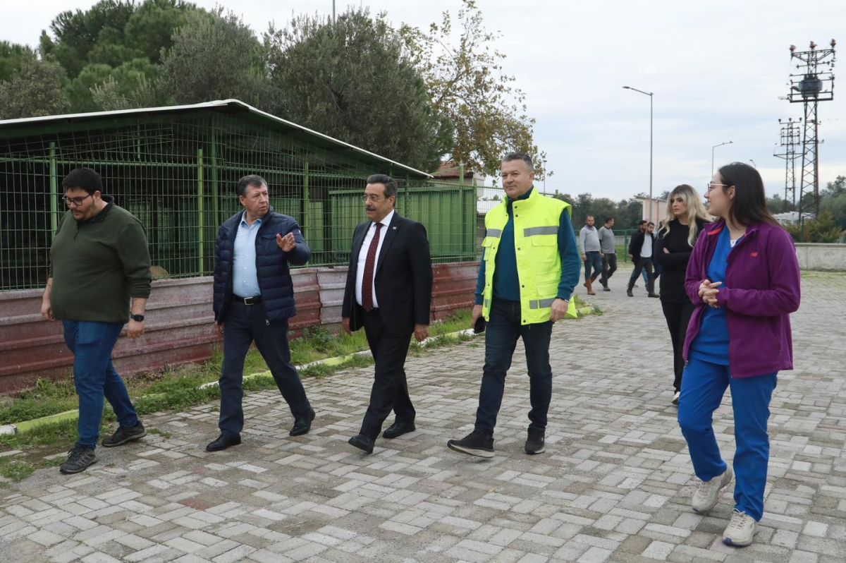 Burhaniye’de Sokak Hayvanı Bakımevi İncelendi! 595660925 1318437346989297 7617613125684750162 n - Marmara Bölge Gazetesi