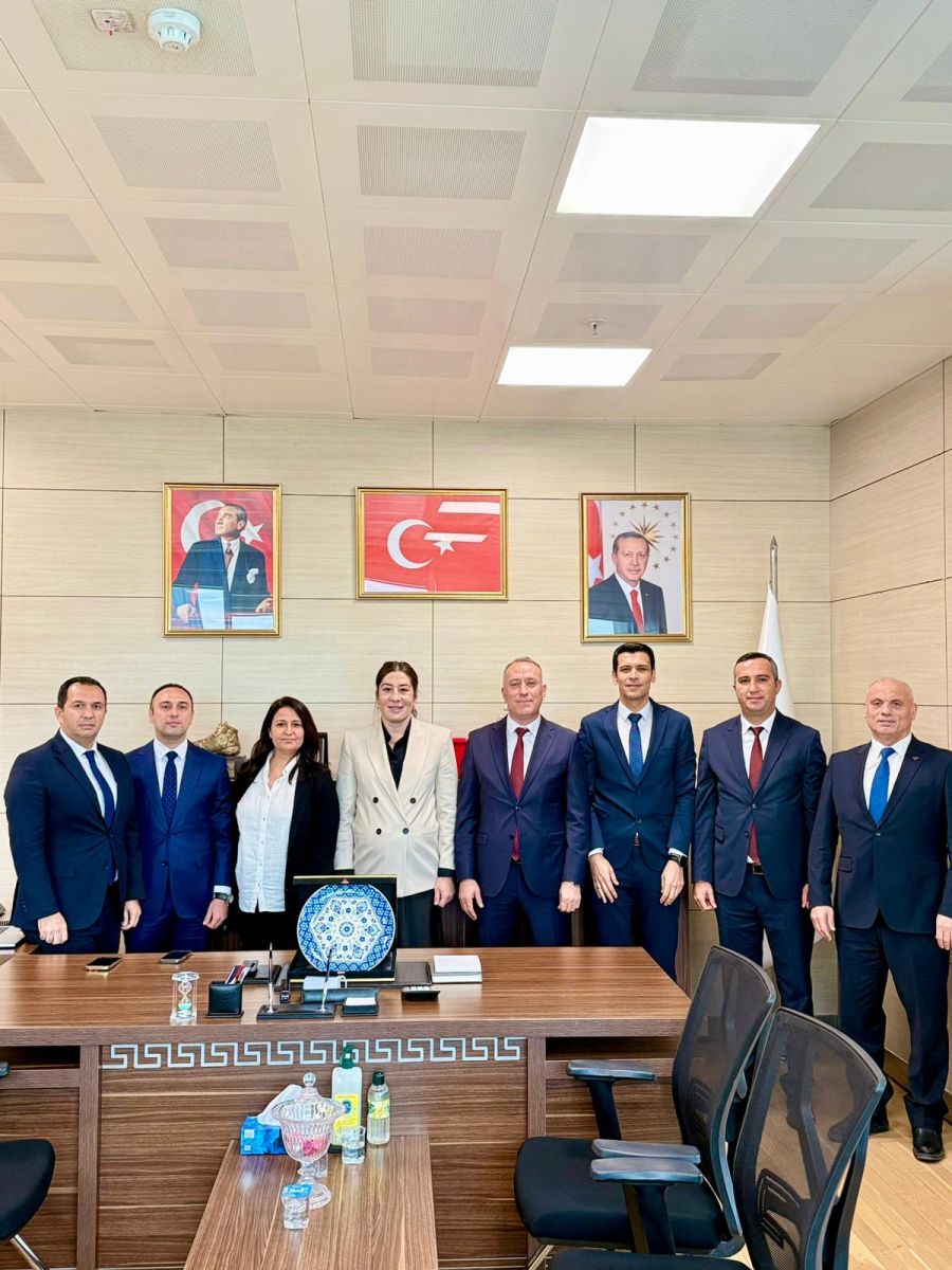 Şampiyon Yasemin’e Yeni Koltuk! 596292370 1165628225742259 7032228429034146302 n - Marmara Bölge Gazetesi